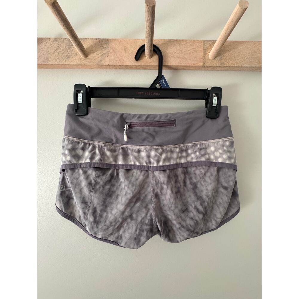 Lululemon Run Speed Shorts 2.5” Size 2 Snowy Owl Magnum Gray - Picture 2 of 12